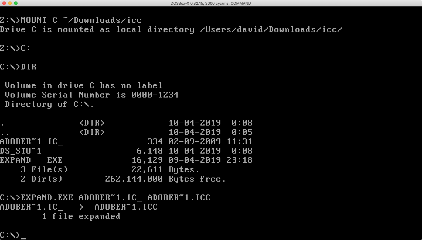 MS-DOS prompt showing expansion of SZDD compressed file